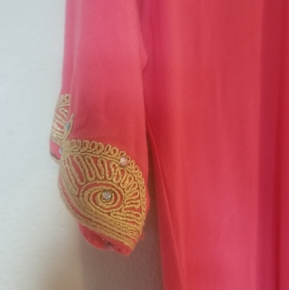 Caftan - Picture 2 of 3